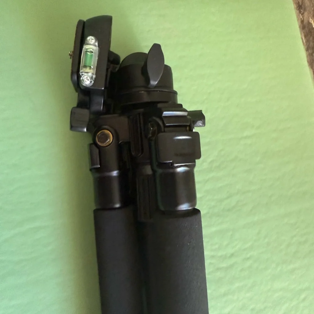 STX Black Tripod with Carrying Case